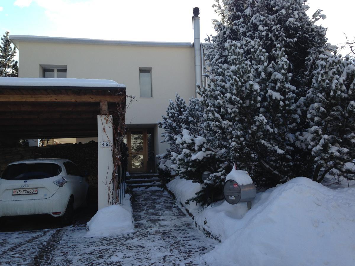 Bnb Chantevent Sierre Esterno foto