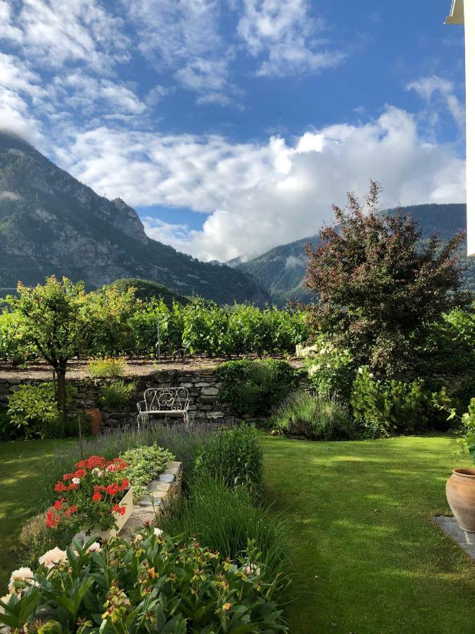 Bnb Chantevent Sierre Esterno foto