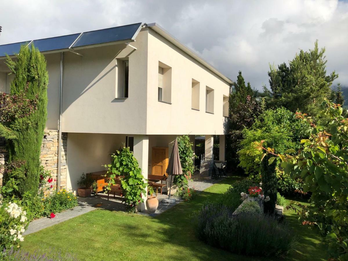 Bnb Chantevent Sierre Esterno foto