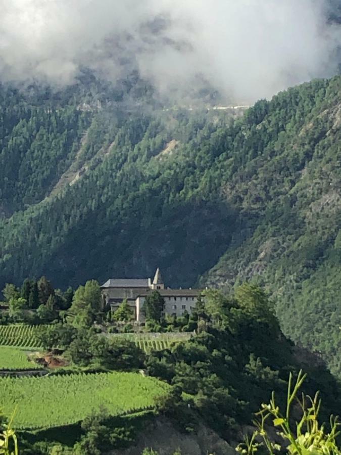 Bnb Chantevent Sierre Esterno foto